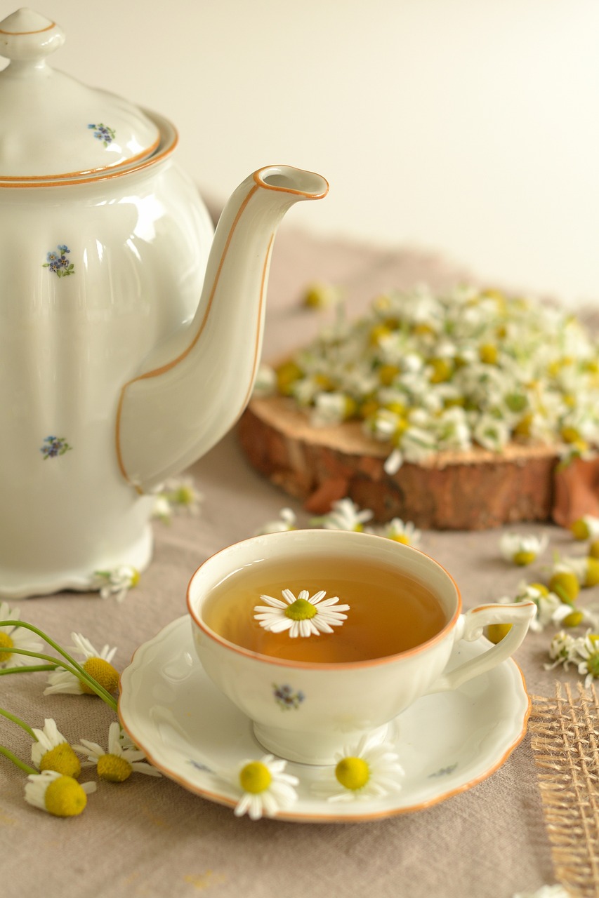 MAJ PACHNIE NATURĄ- AROMATERAPIA